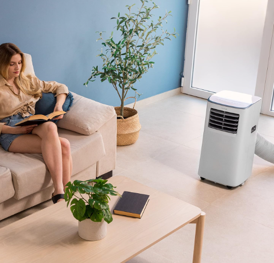 Aire acondicionado portátil Cecotec ForceClima 7400 Touch de 7000 BTU con control táctil, 4 modos, 2 velocidades y cobertura 15–20 m²
