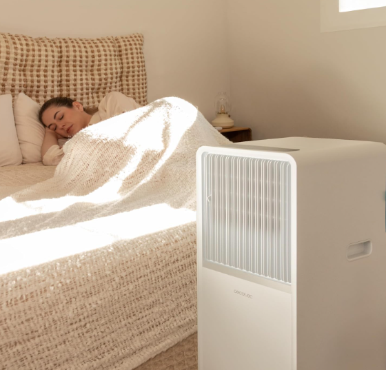 Aire acondicionado portátil Cecotec ForceClima 7550 Style Connected de 7000 BTU con WiFi, mando a distancia y cobertura 14 m²